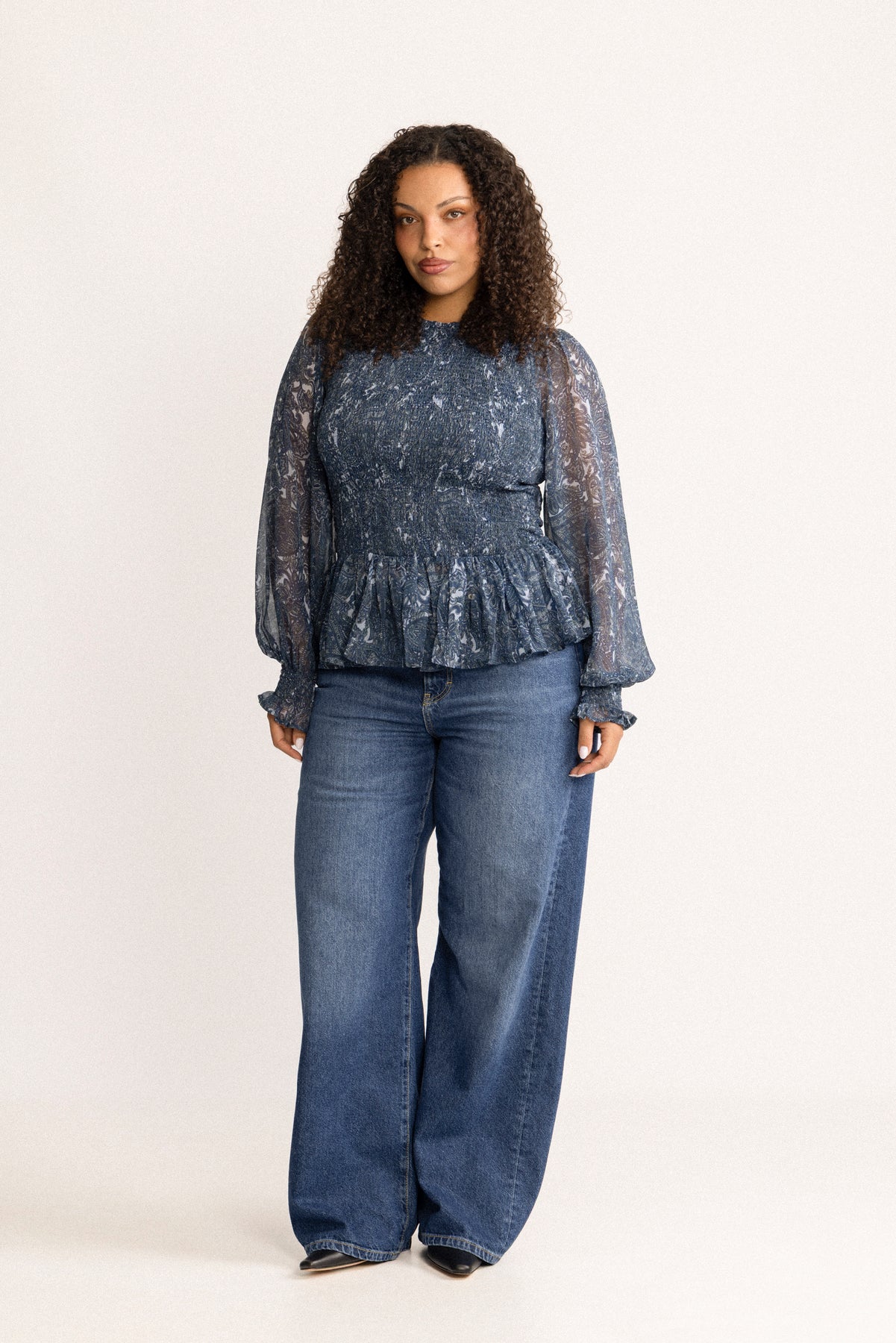 Rira Smock Chiffon Blouse - Blå Paisley