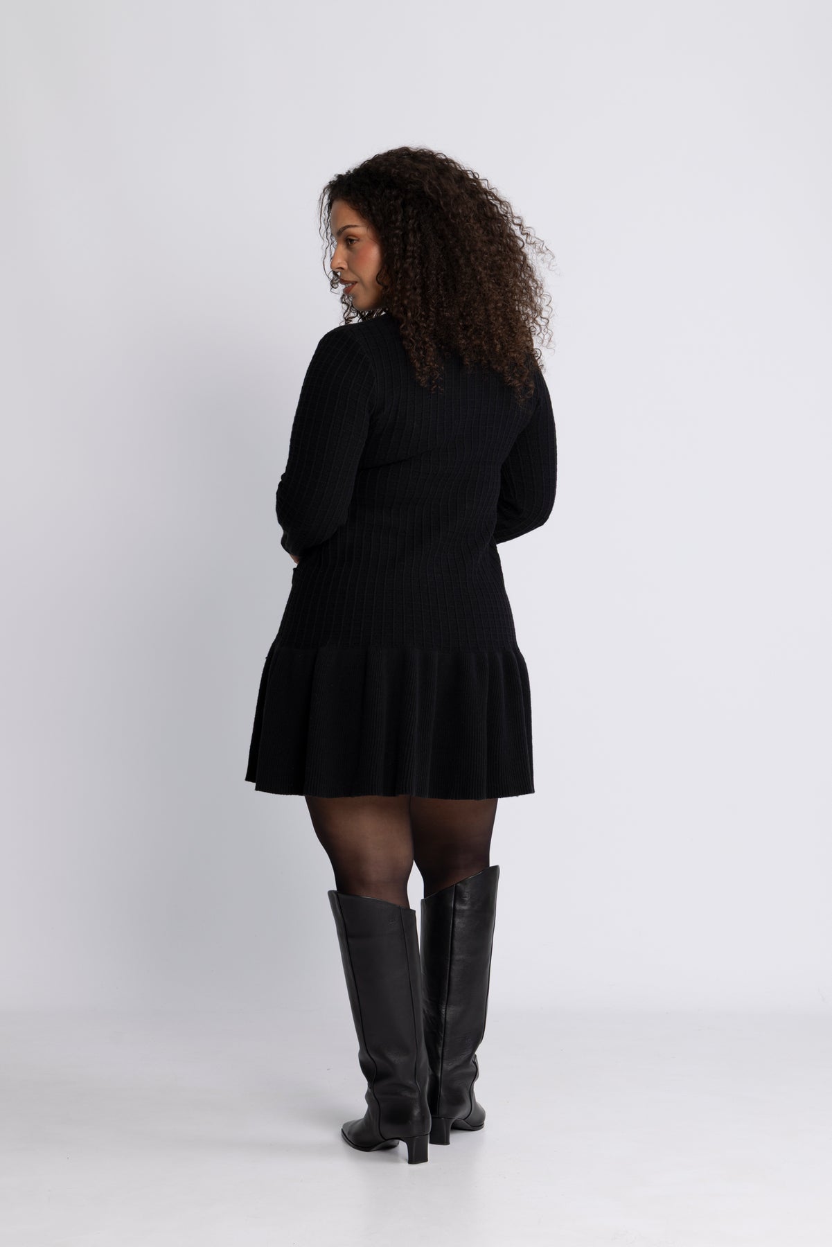 Gerda Crochet Mini Dress - Svart