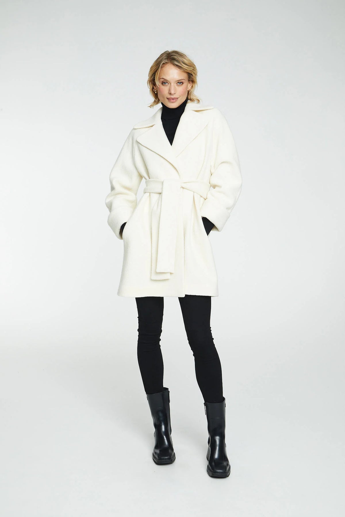Wool Coat Mid - White