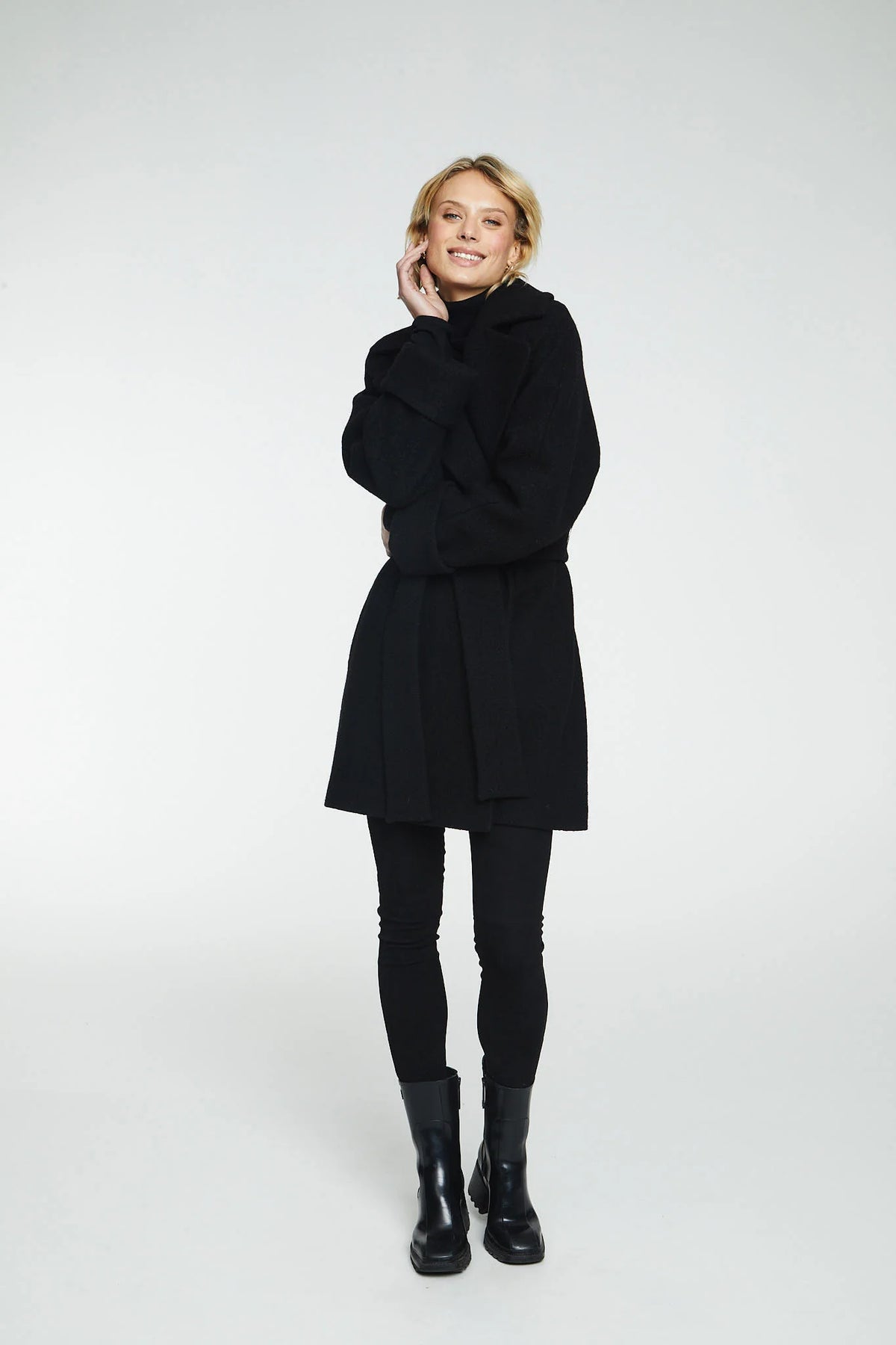 Wool Coat Mid - Svart