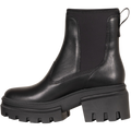  Everleigh Mid Chelsea Boot - Jet Black