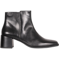 5609 Stina - Black