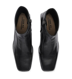 Pega - Black
