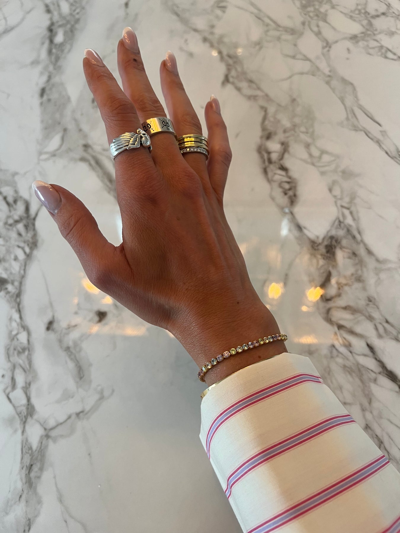 Cup Chain Tennis Bracelet - Rainbow