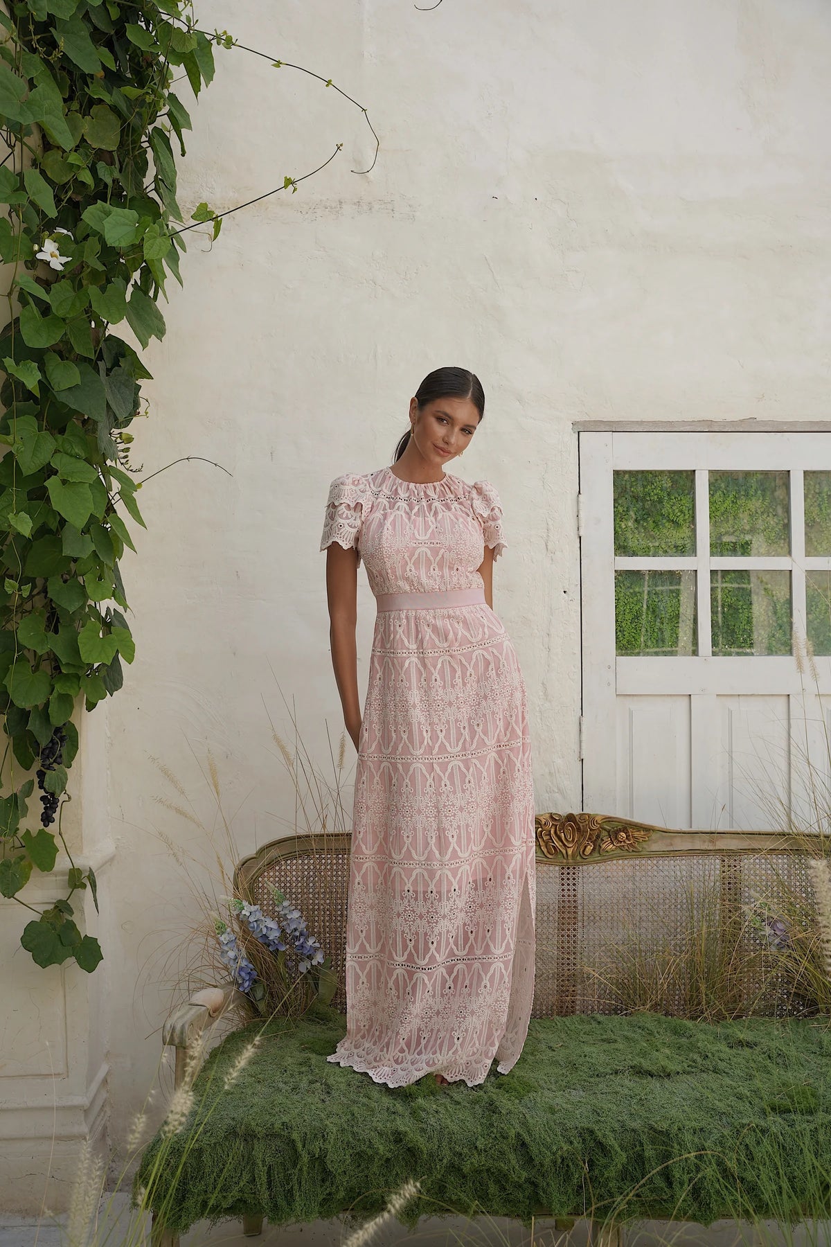 Philine Maxiklänning - Rosa broderi
