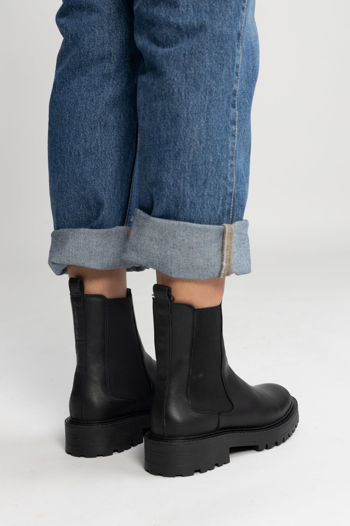 Vilma Leather Chelsea Boot - Black