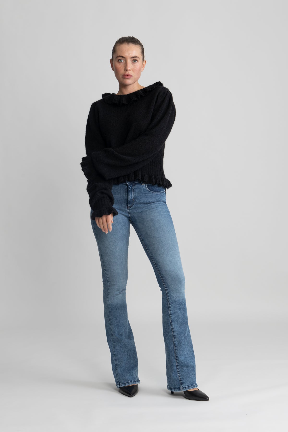 Poppy - Black