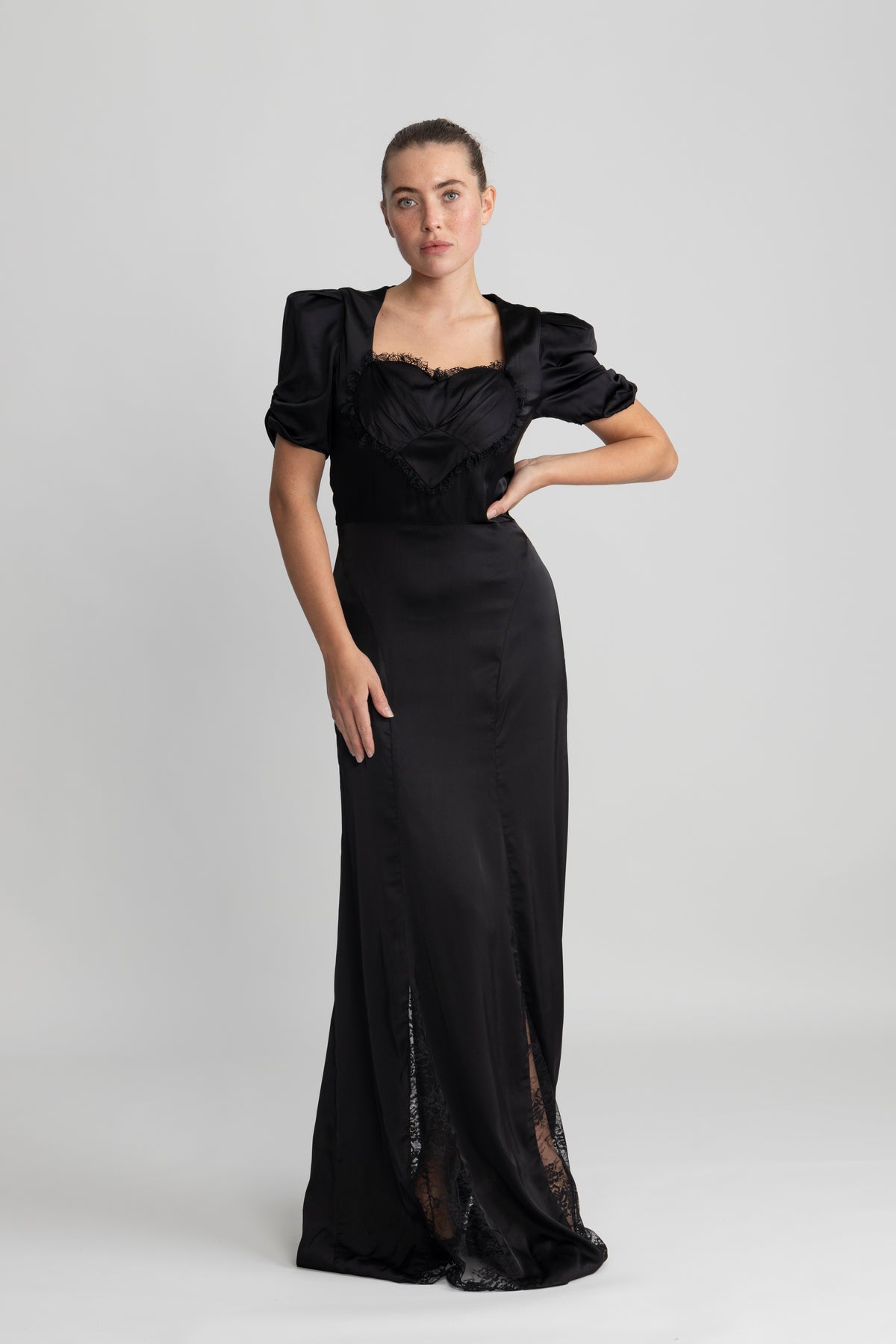 Vandana - Black