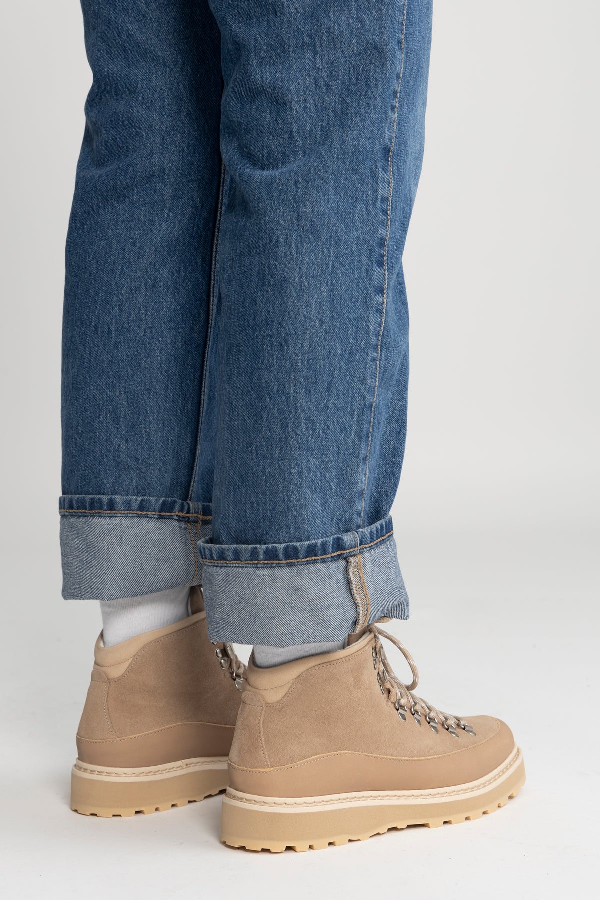 Core Cap Suede - Dark Beige
