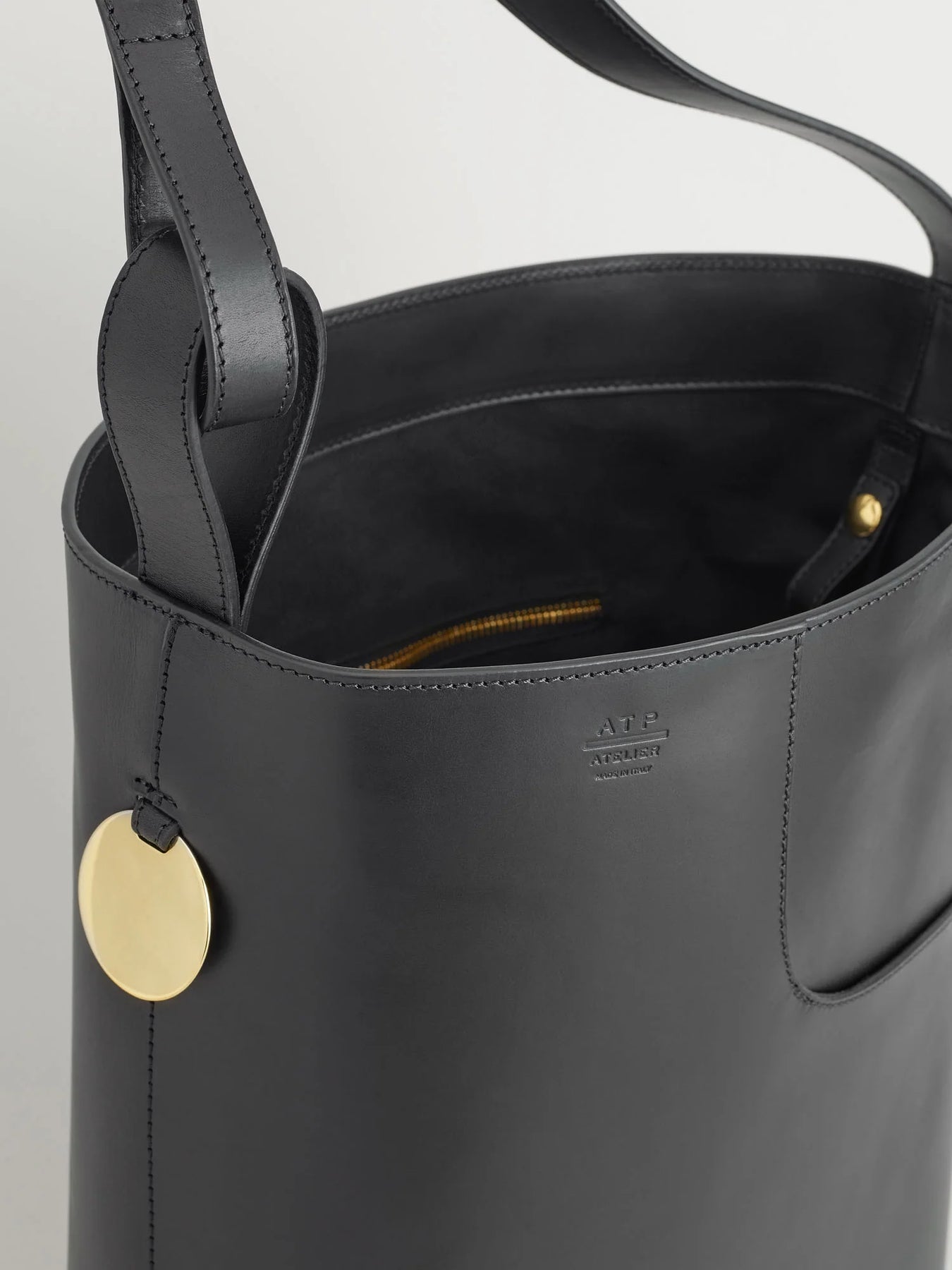 Pienza - Black Vacchetta