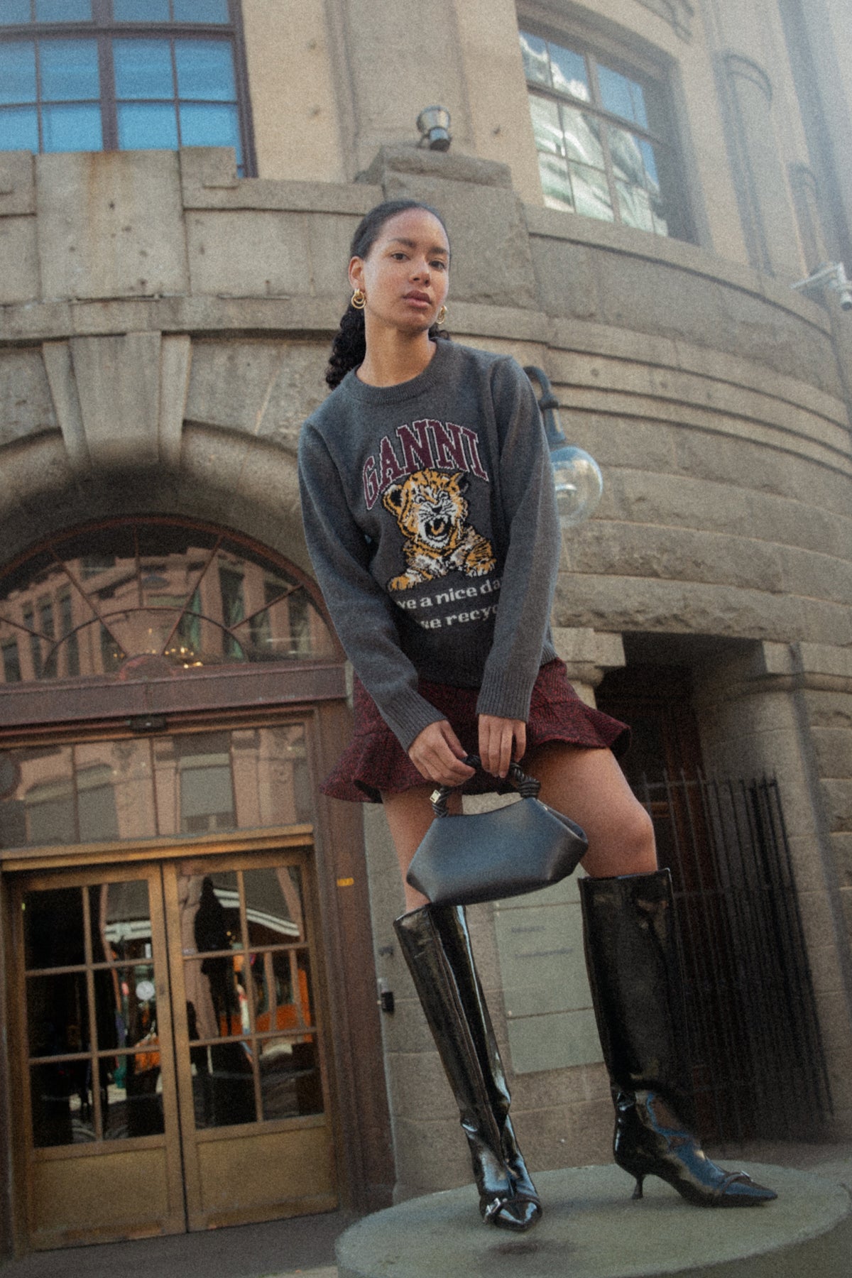 Graphic Wool Mix Tiger Crewneck - Gray Quill