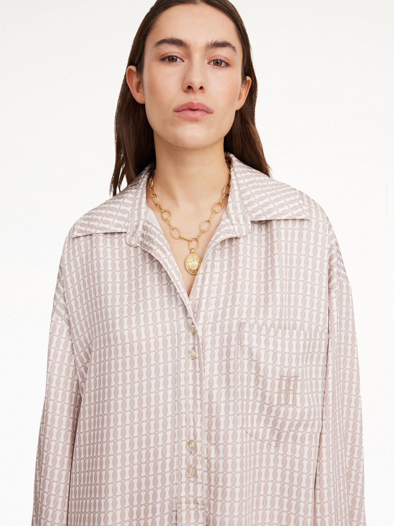 Maye - Off White Monogram