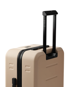 Ramverk Check-In Luggage Medium - Fogbow Beige