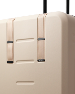 Ramverk Check-In Luggage Medium - Fogbow Beige
