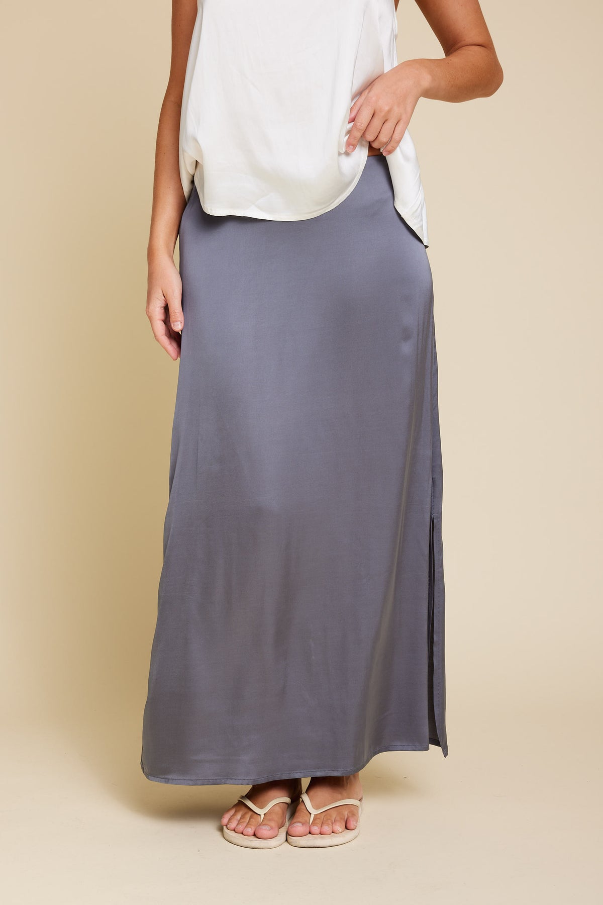 Rikke Viscose Satin - Grey
