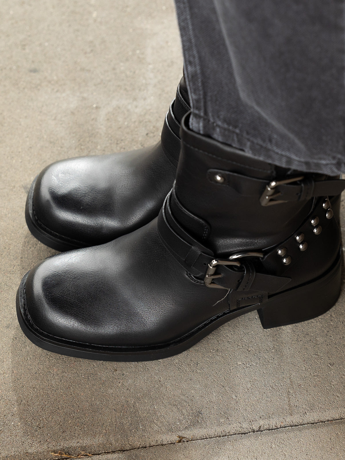 Camperos Low - Black