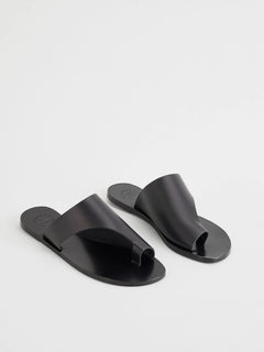 Rosa Vacchetta - Black