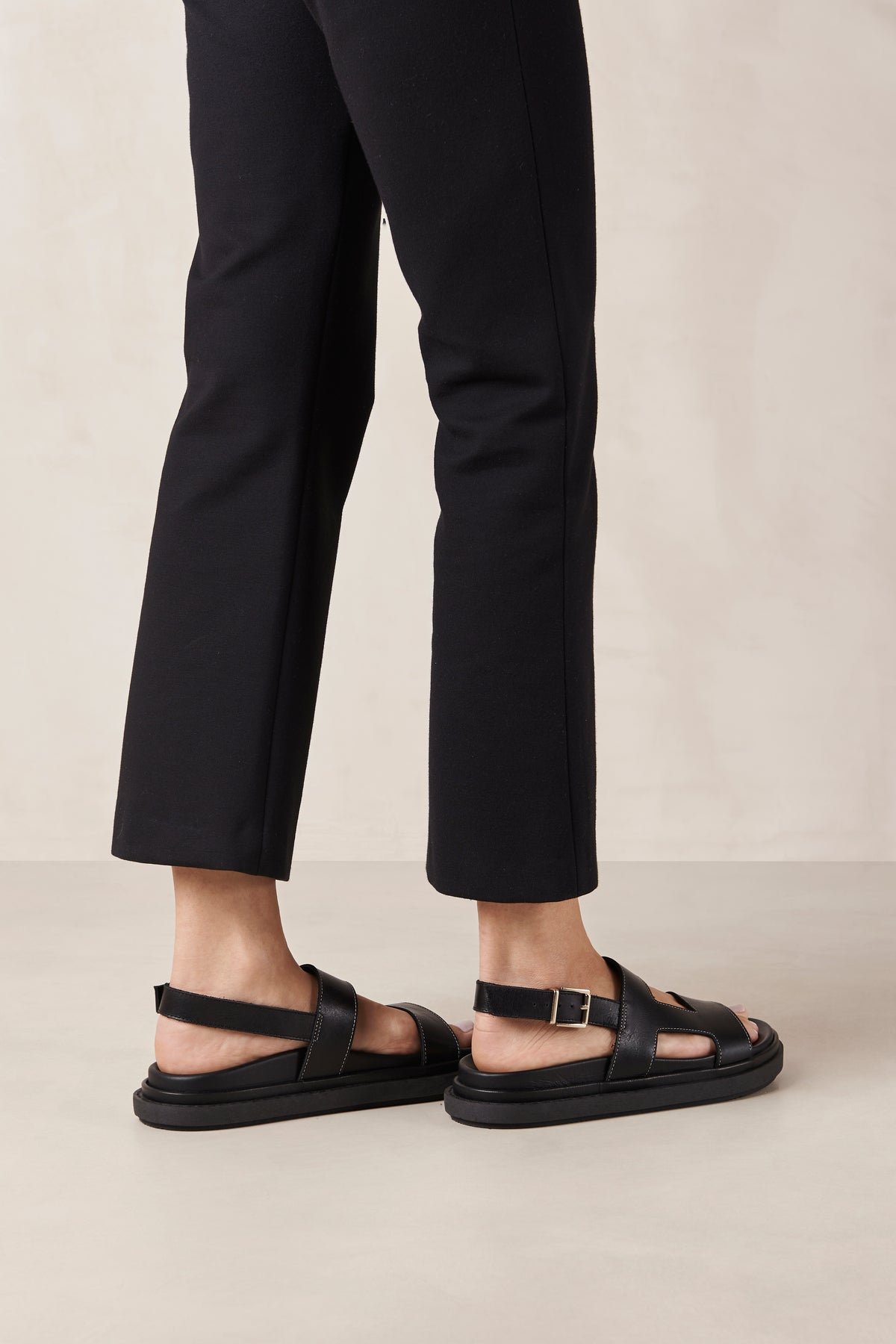Lorelei Leather Sandals - Black