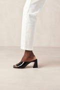 Tasha Leather Sandals - Black