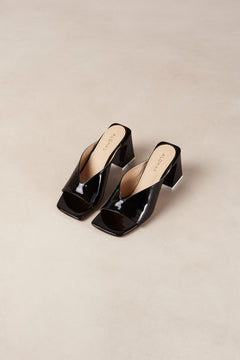 Tasha Leather Sandals - Black