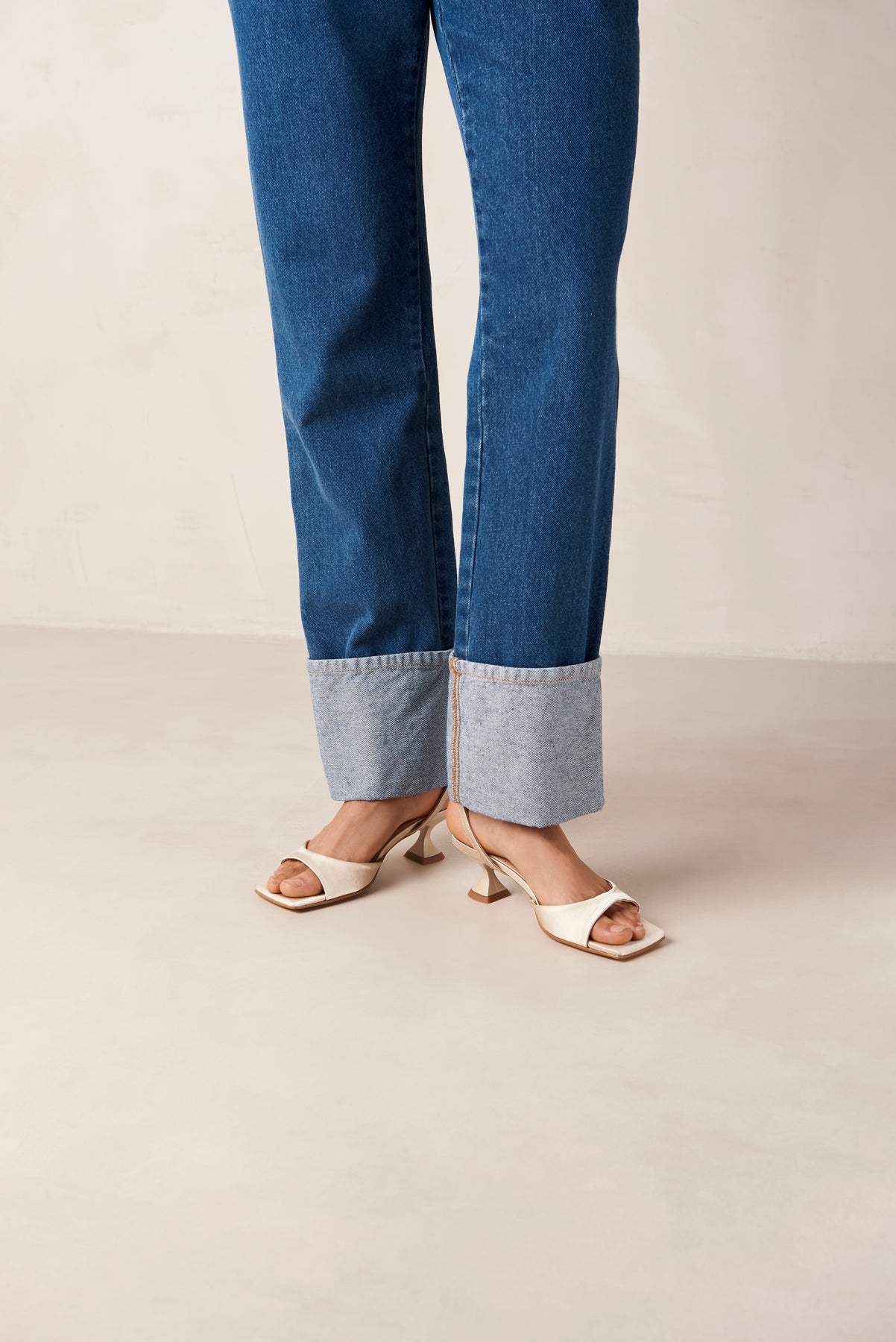 Skye Sandals - Silky Cream