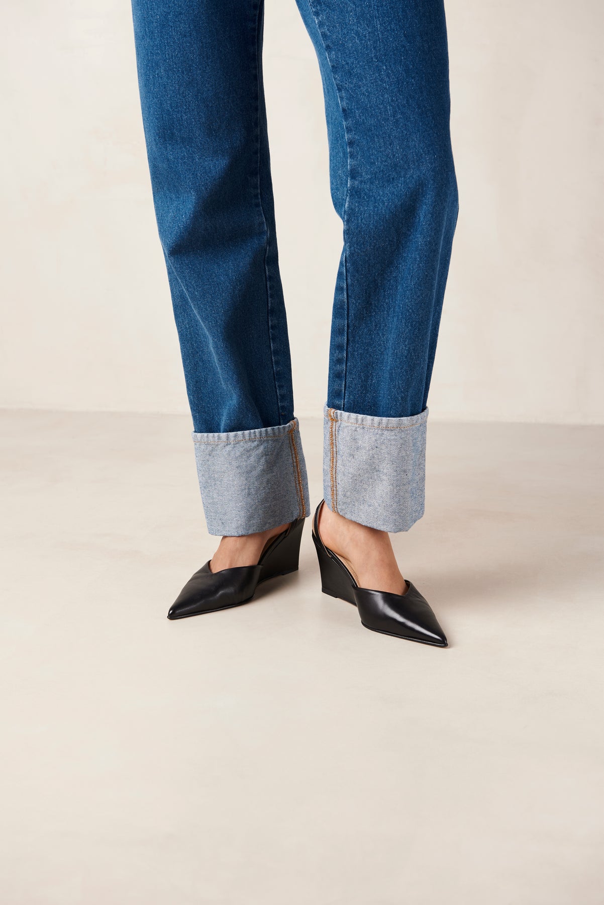 Polly Leather Pumps - Black