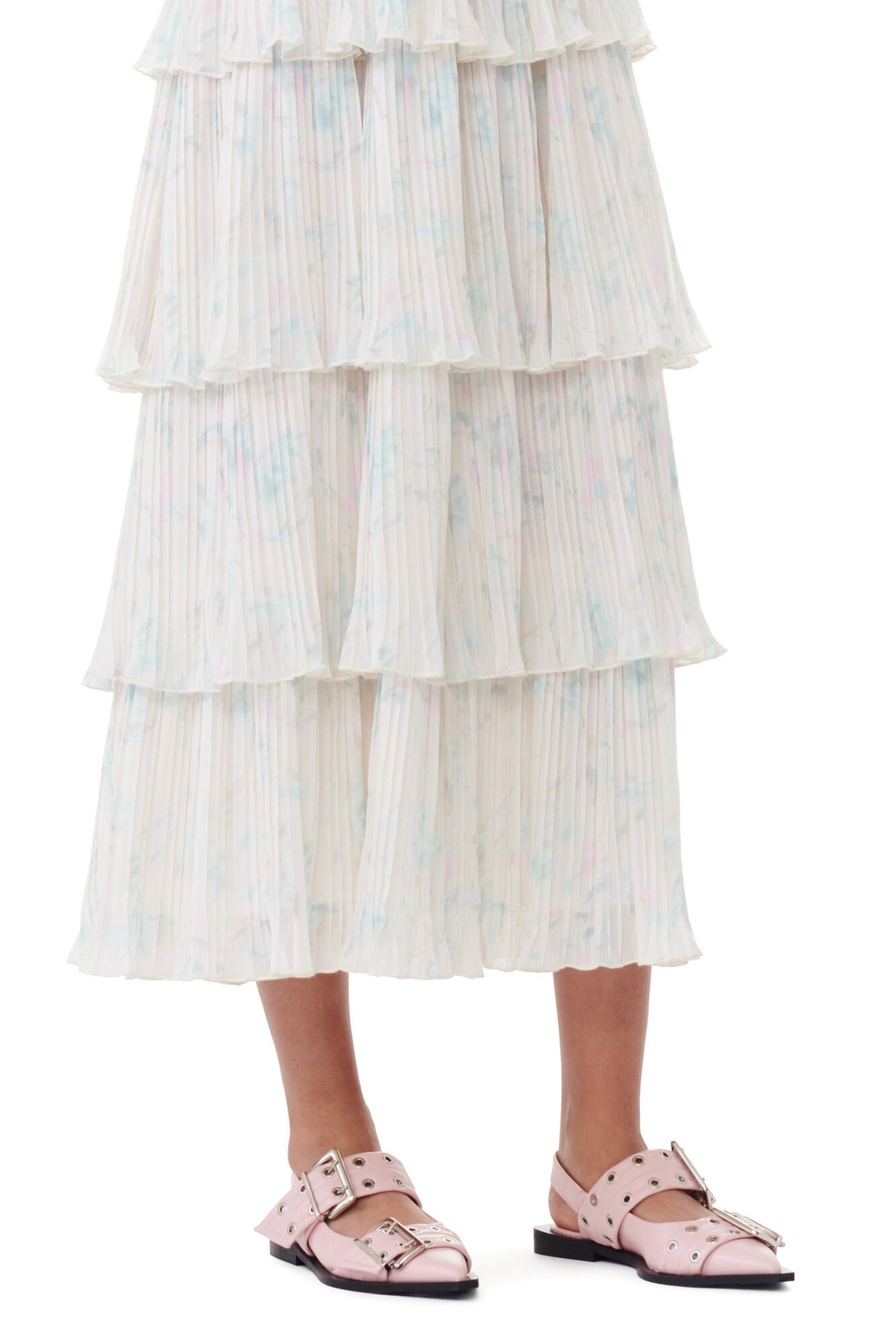 Feminine Buckle Ballerina - Chalk Pink