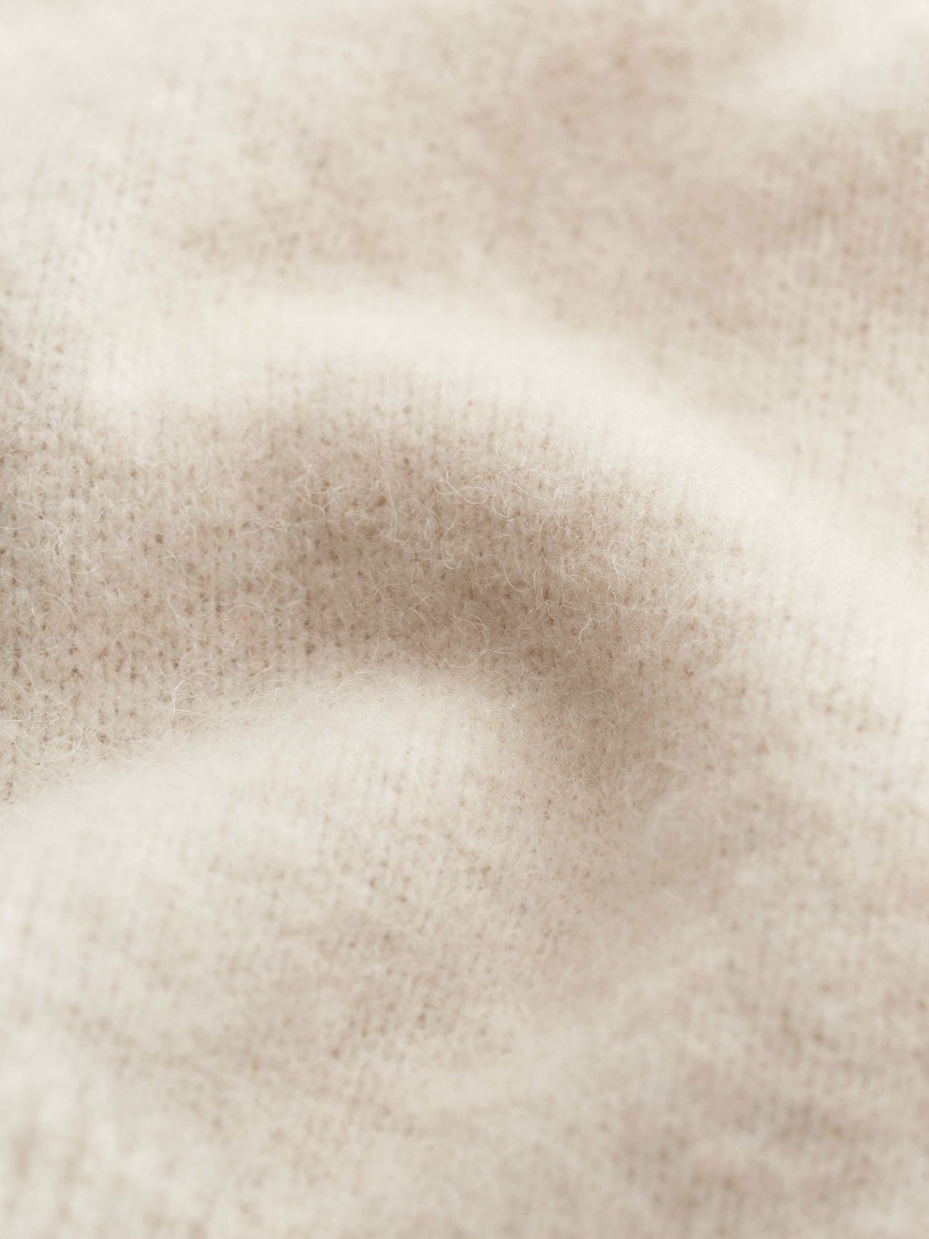 Paxi A - Eggshell