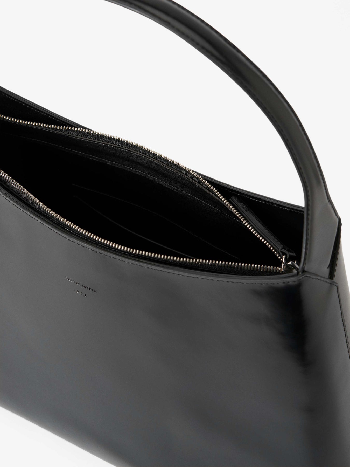 Neira - Black