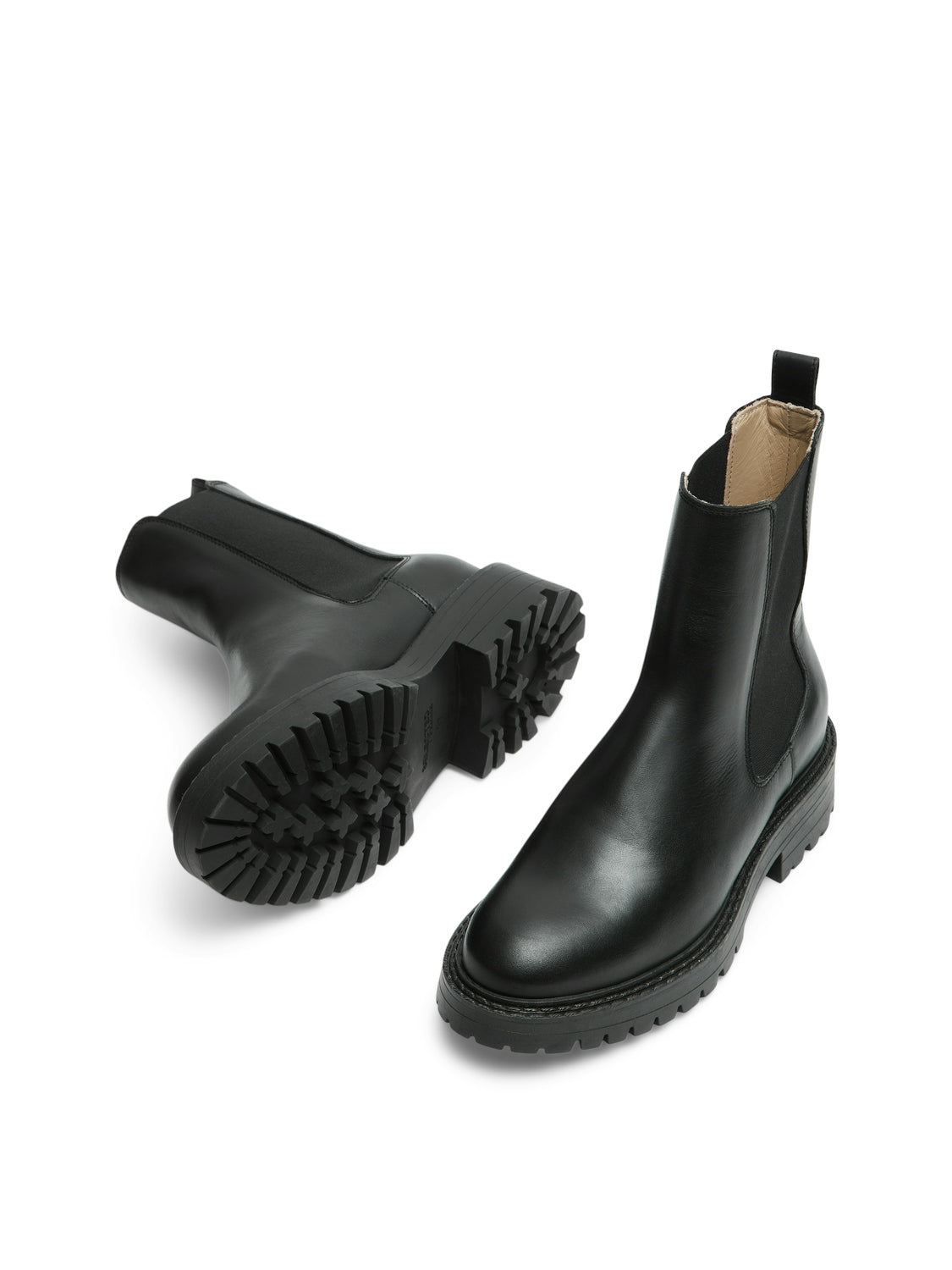 Vilma Leather Chelsea Boot - Black