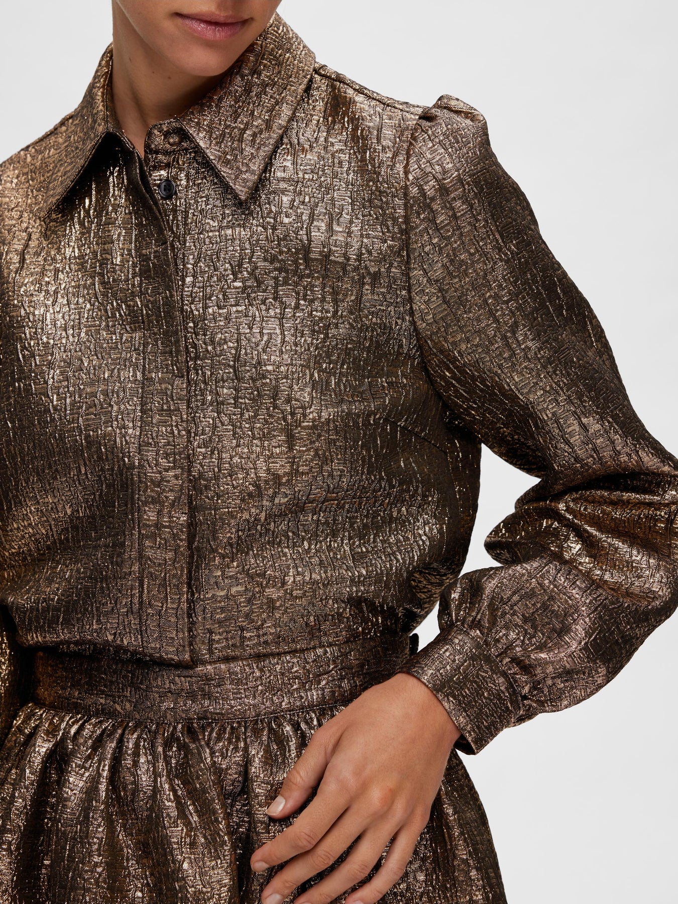 Violet Ls Jacquard Shirt - Gold Colour