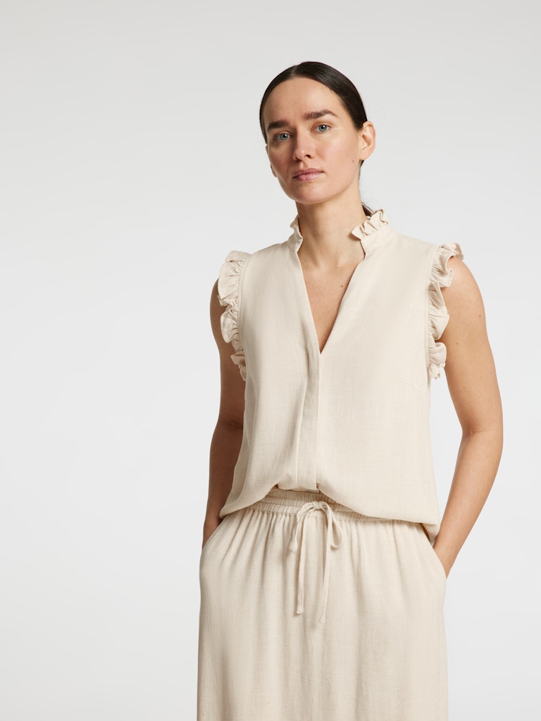 Viva SL Ruffle Top - Sandshell