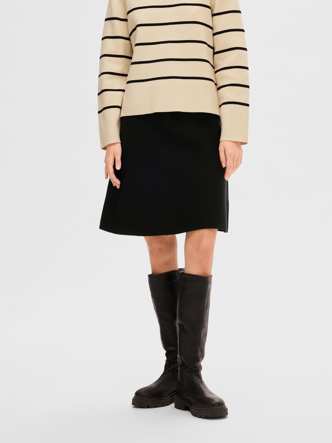 Liva HW Knit Kjol - Svart