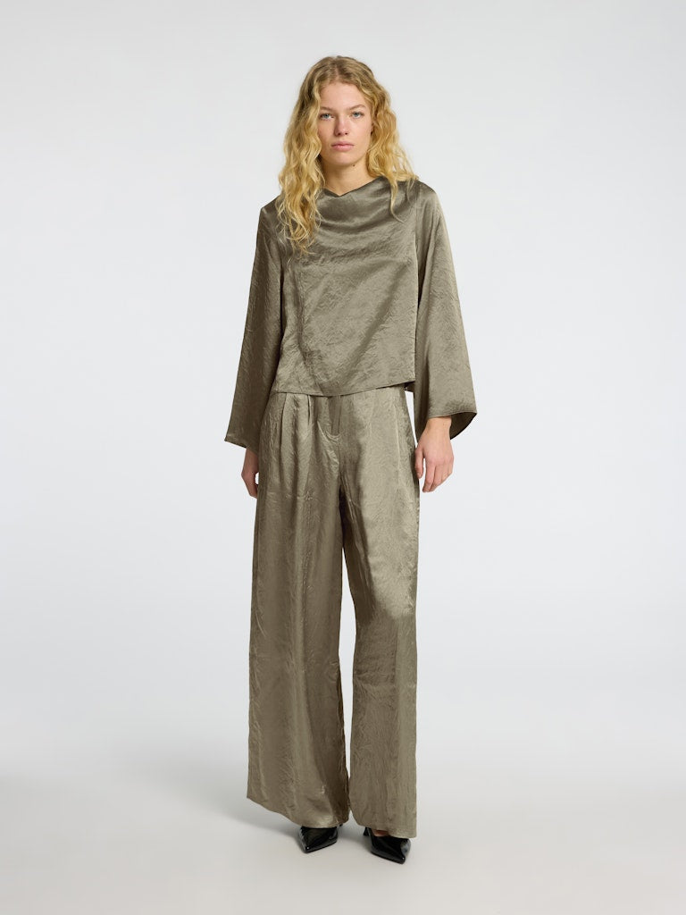 Selene Ls Draped Neckline Top B - Vetiver