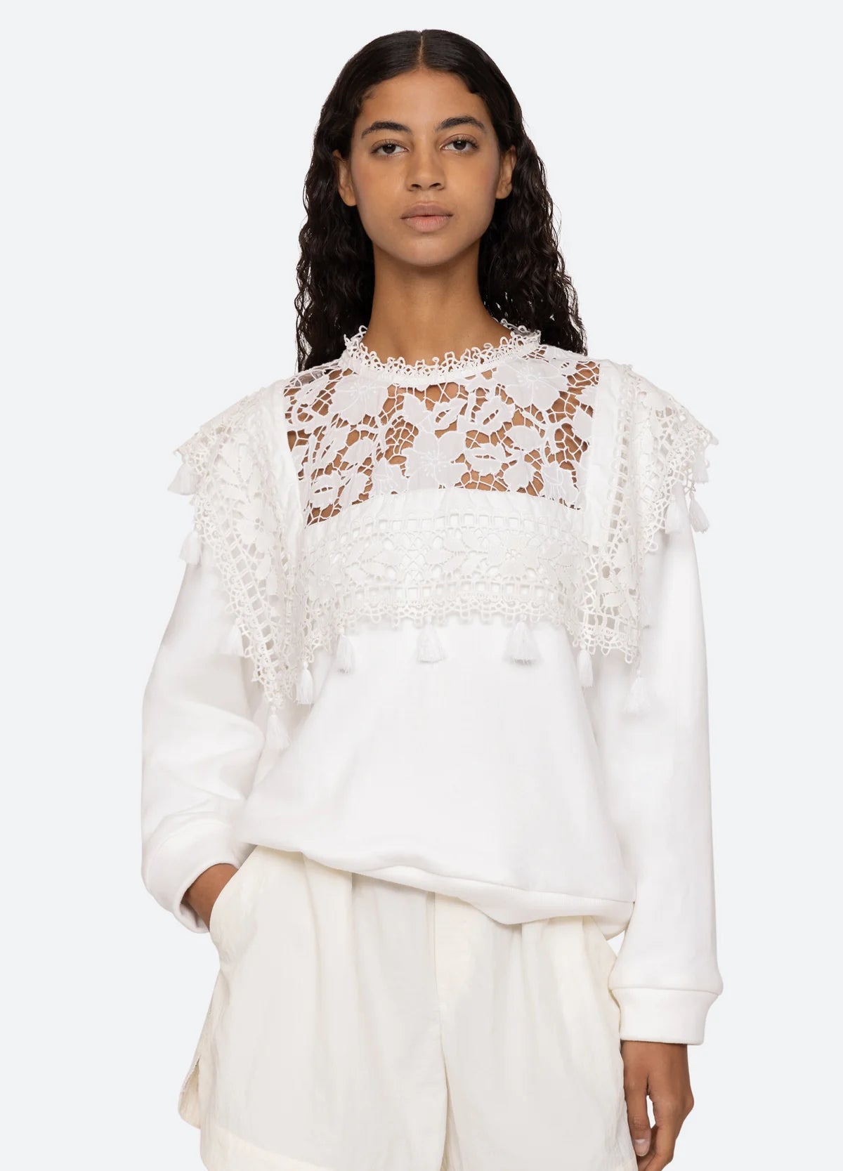 Joah Embroidery Sweatshirt - White