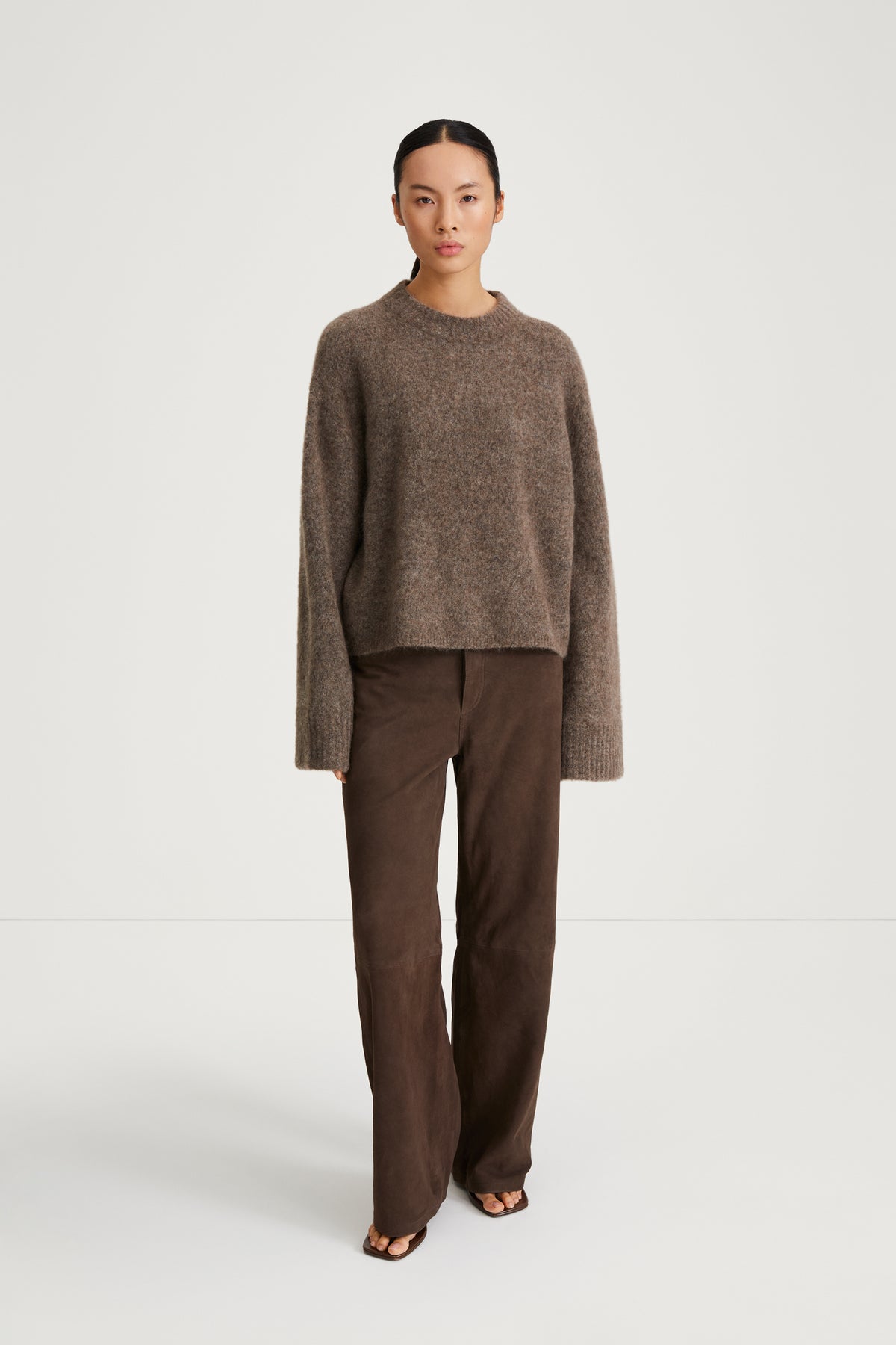 Niclas Short Sweater - Brun