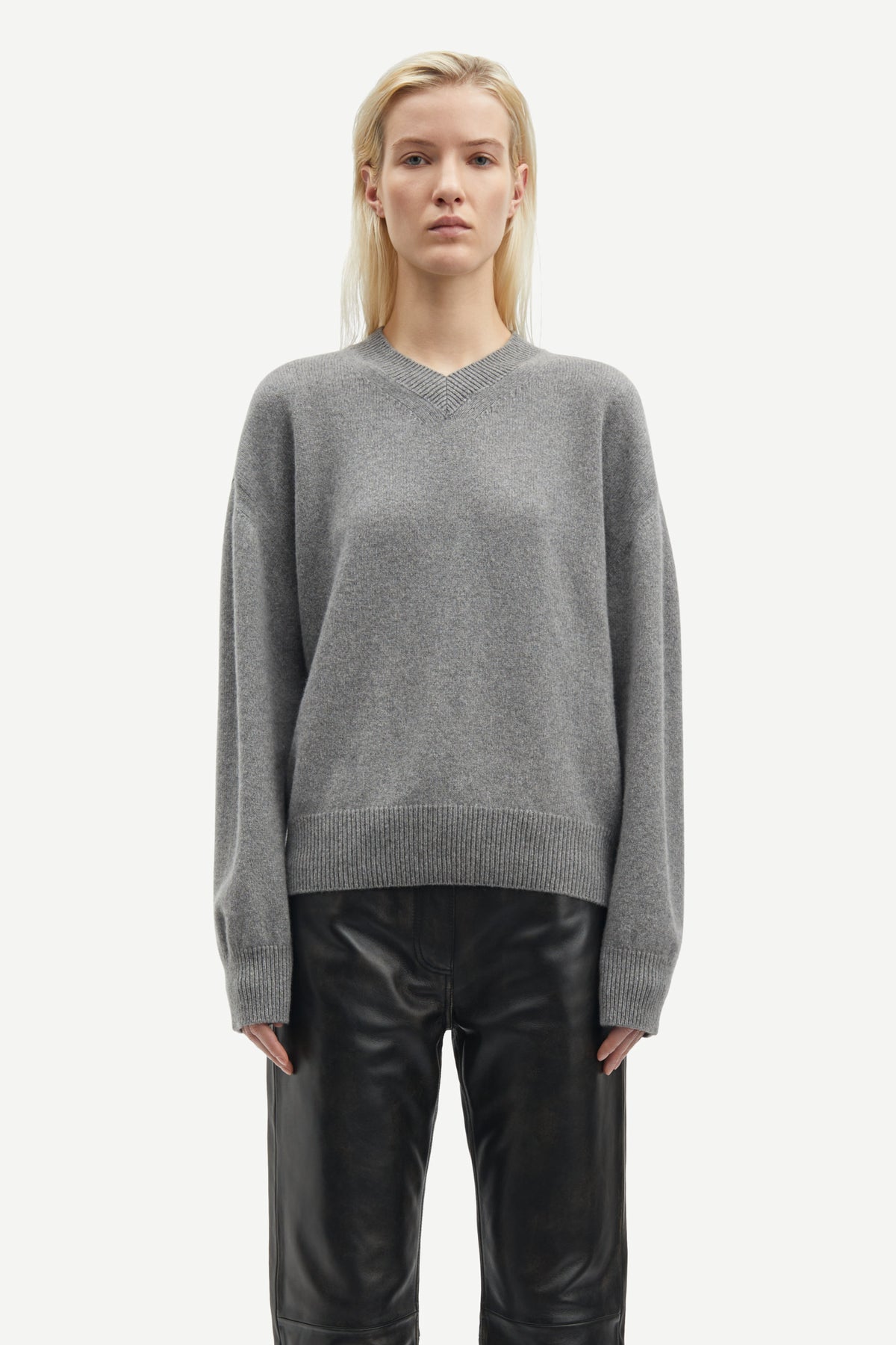 Sabirgitte V-Neck Sweater - Grey Mel
