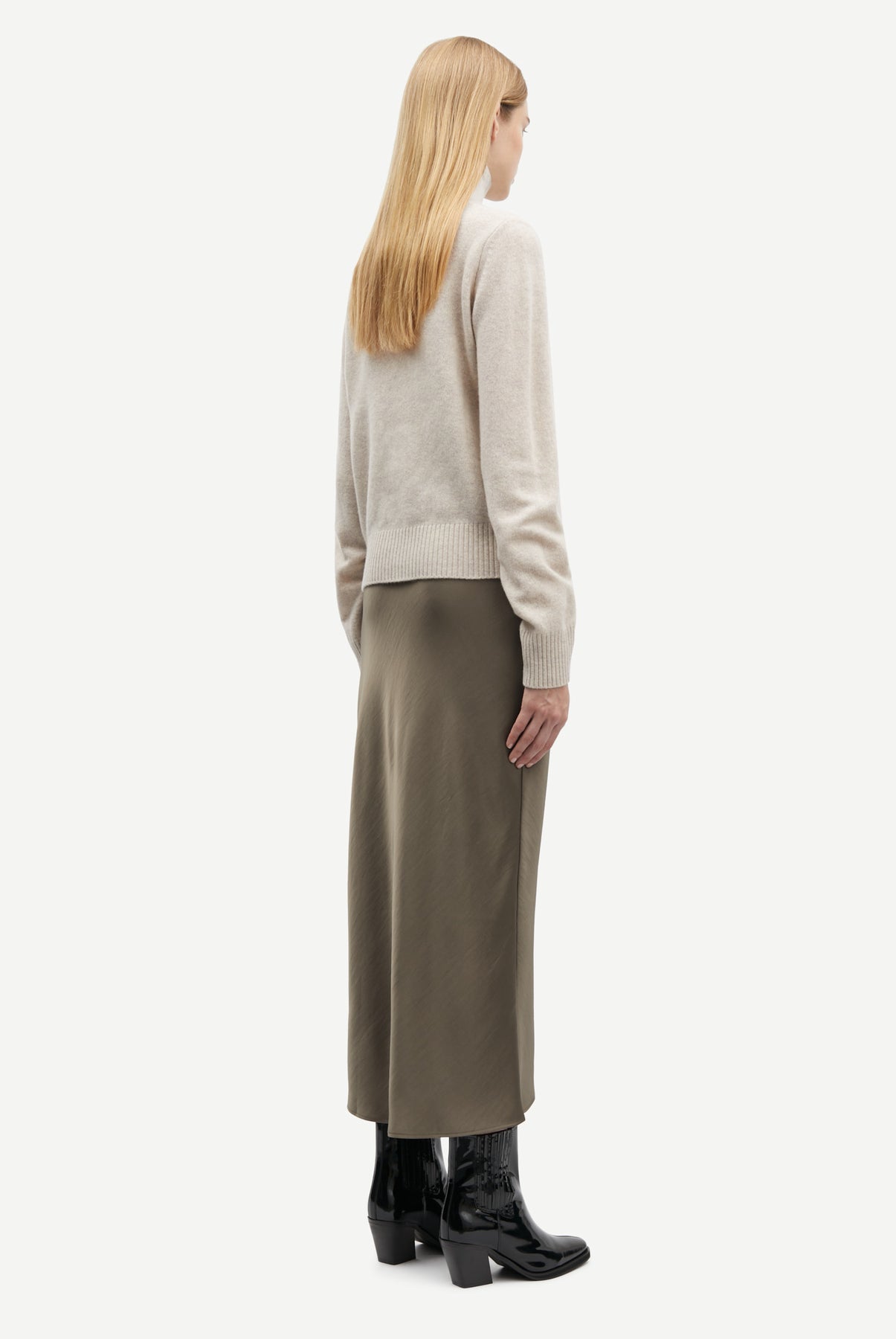 Saelif Turtleneck - String