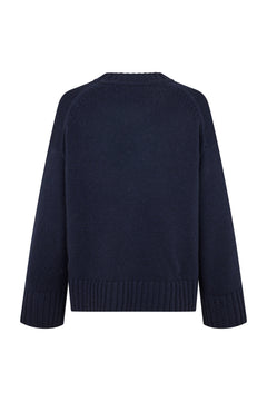 Sakeiku Sweater - Salute