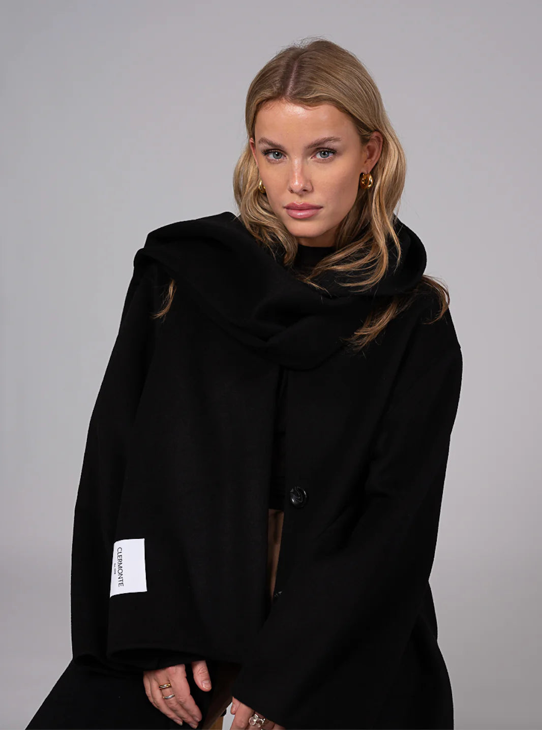 Sandy Wool Jacket - Black