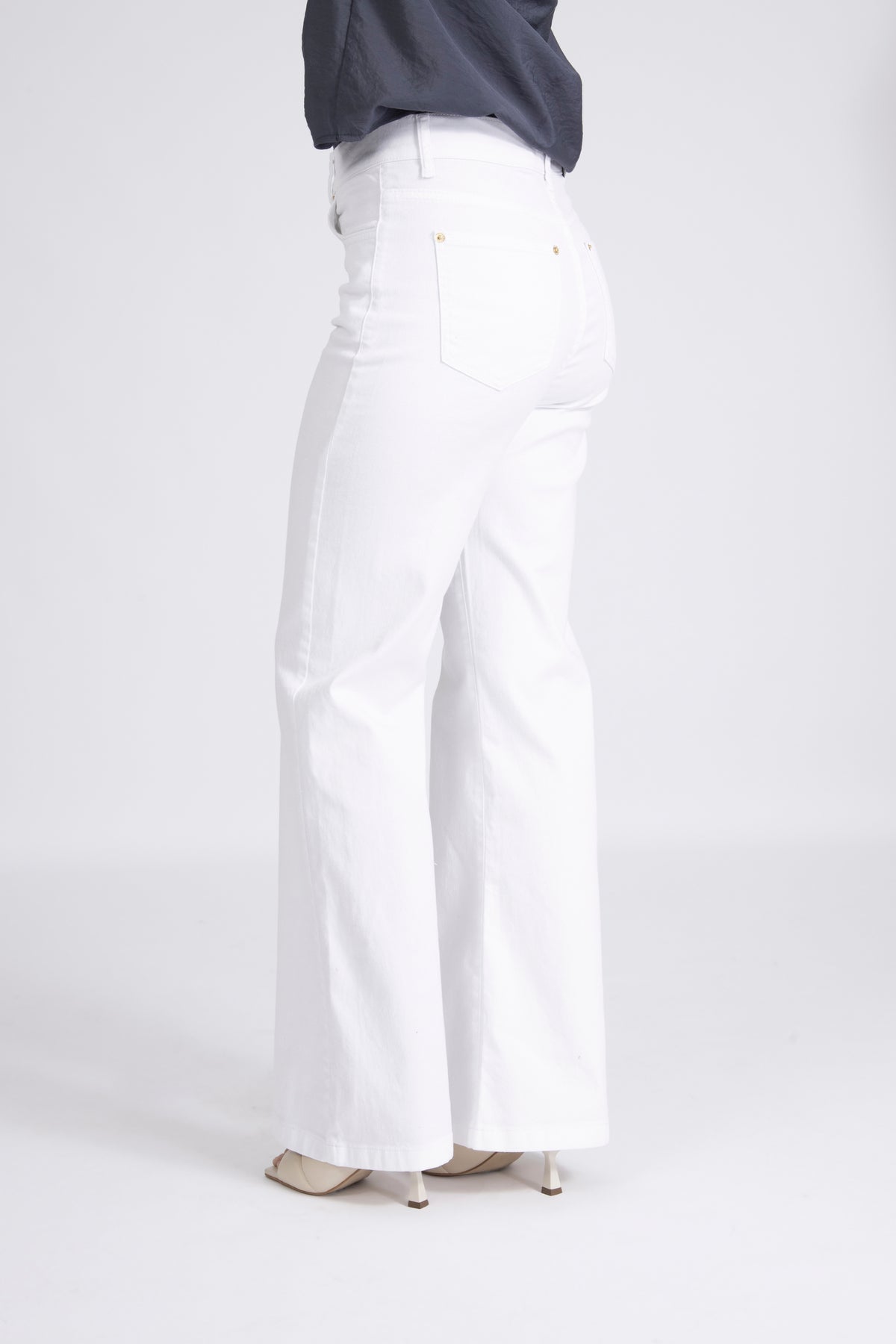 Dorycc White Jeans - White