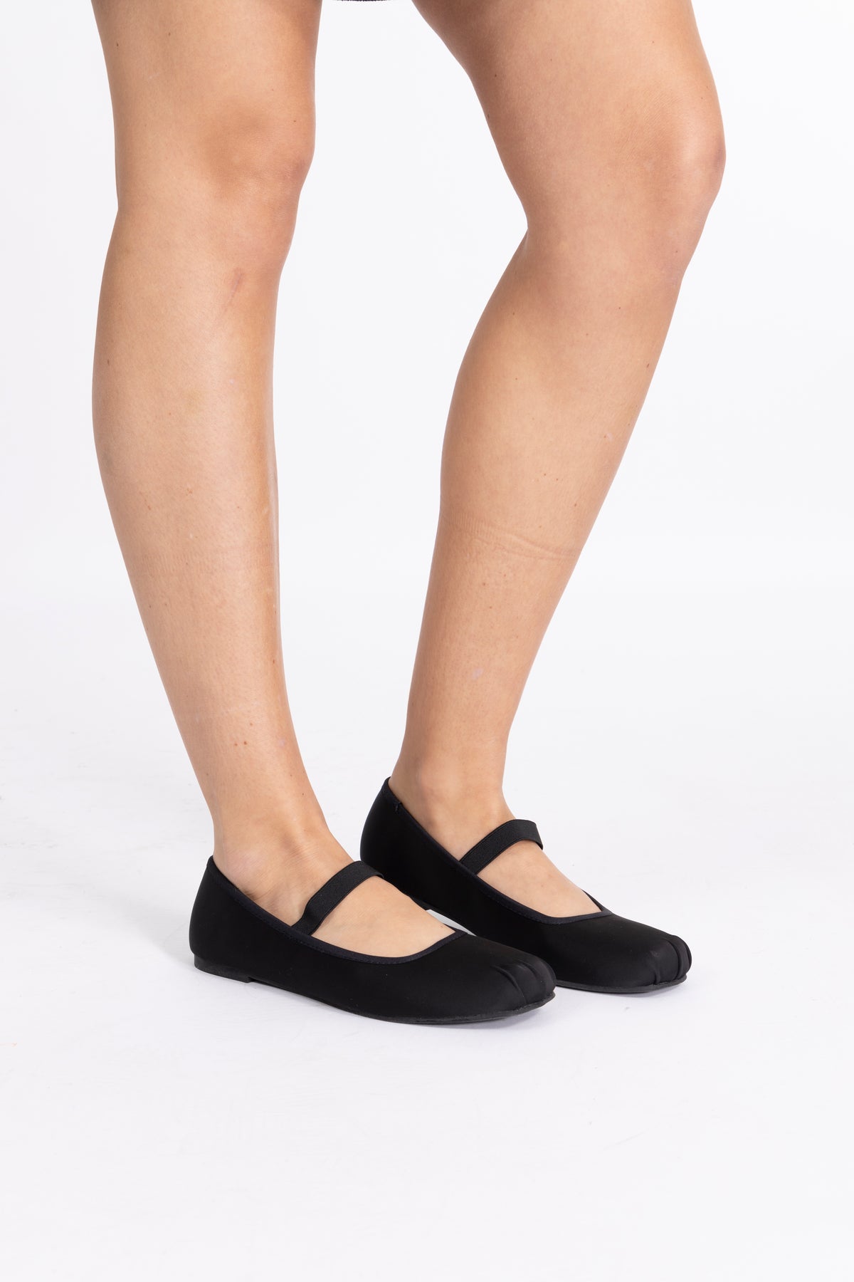 Tacoma - Black