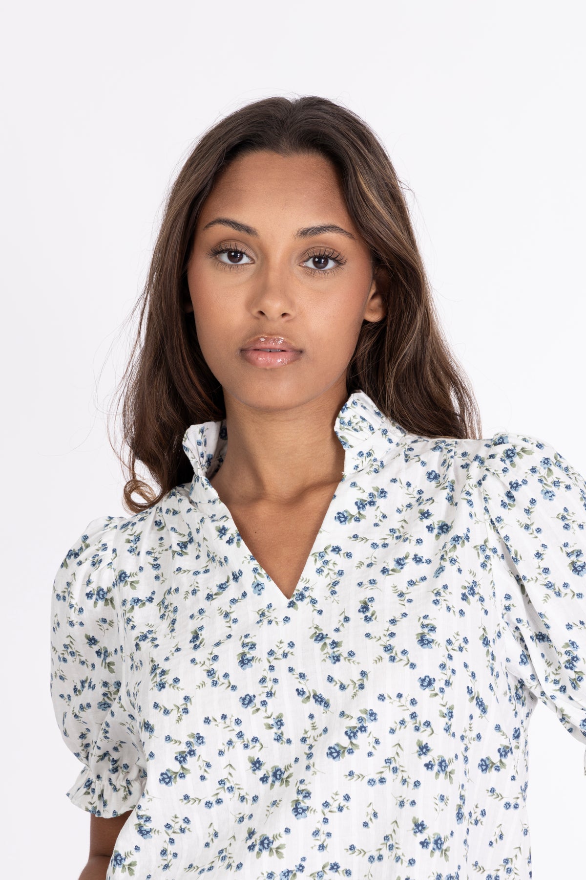 Signy Blouse - White Blue