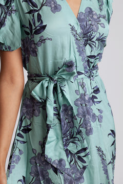 Emma - Green Flower