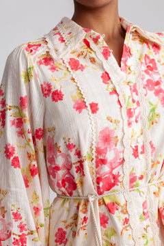 Yassomelli Ls Shirt Dress - Birch W. Red Flowers