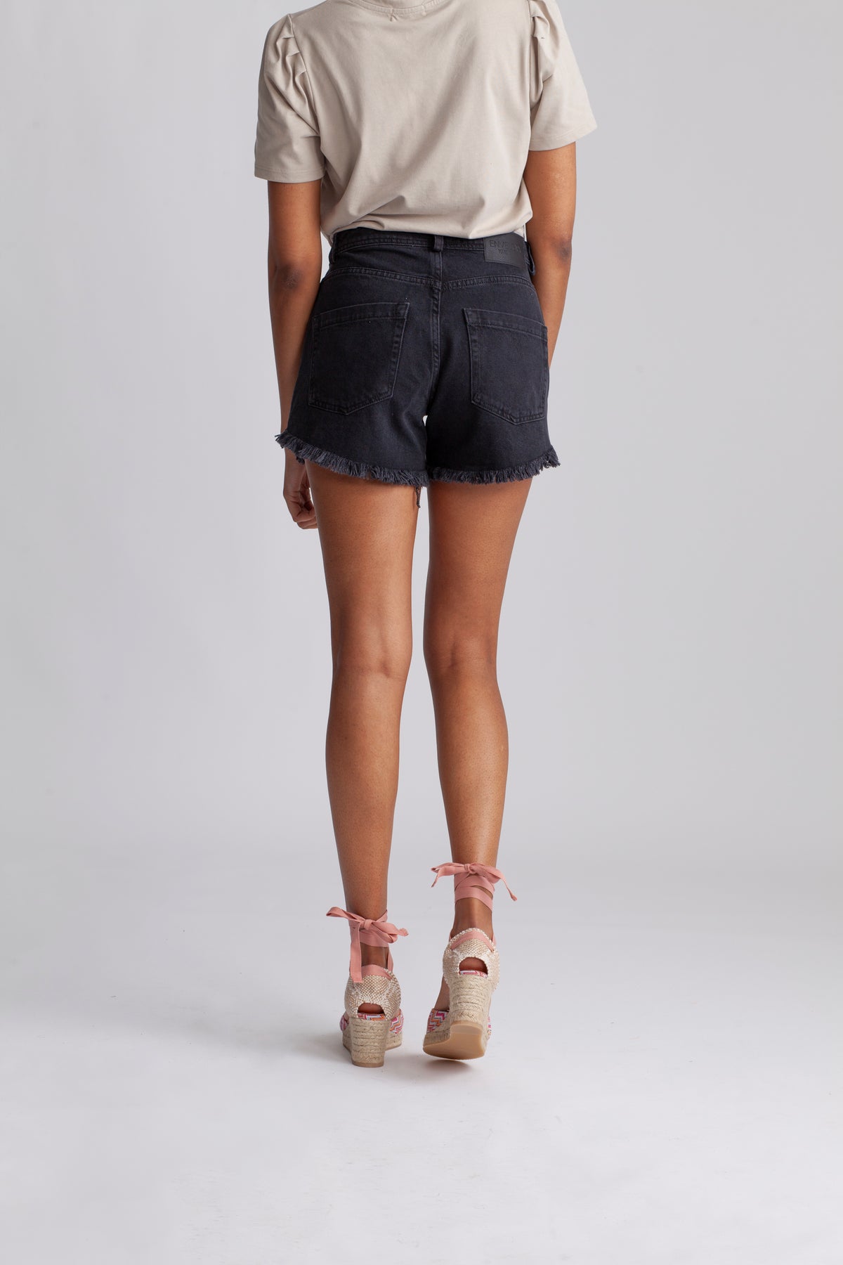 Porto Shorts - Washed Black