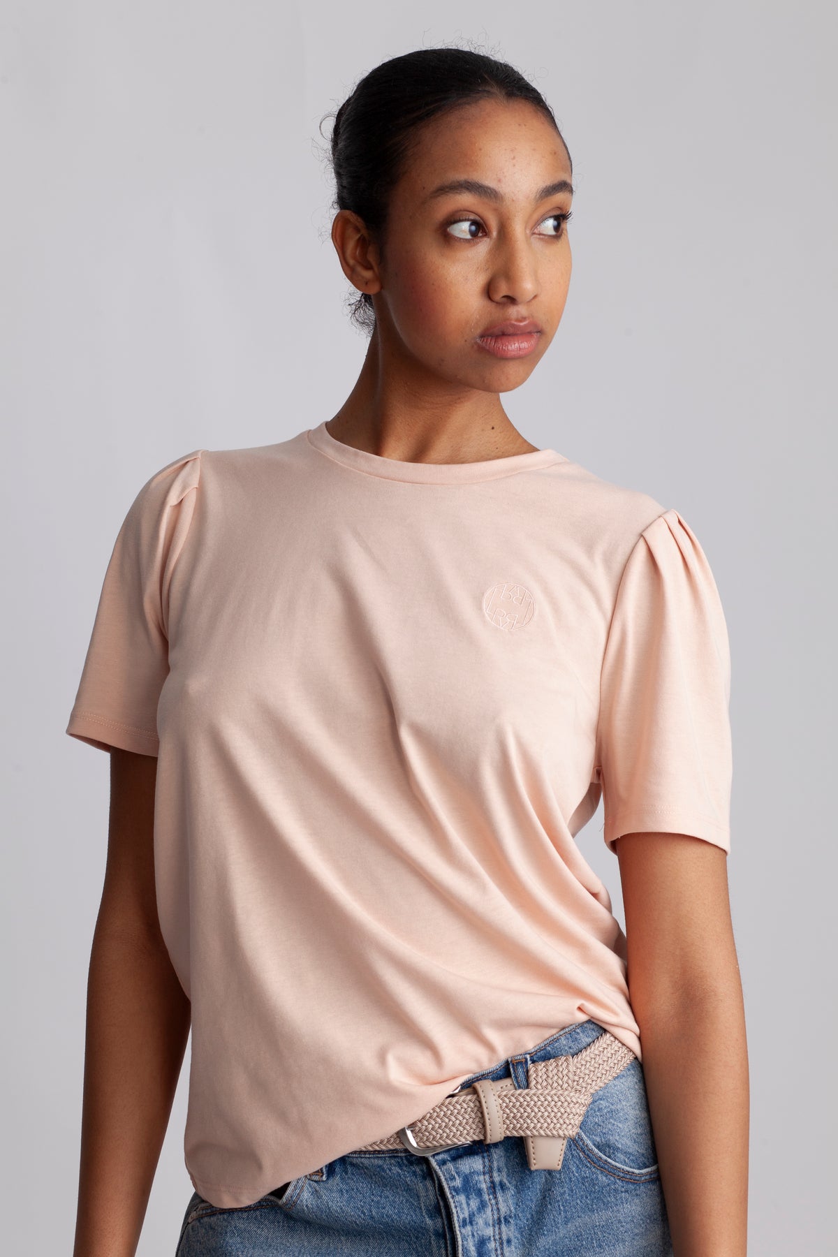 Isol 1 - Cameo Rose