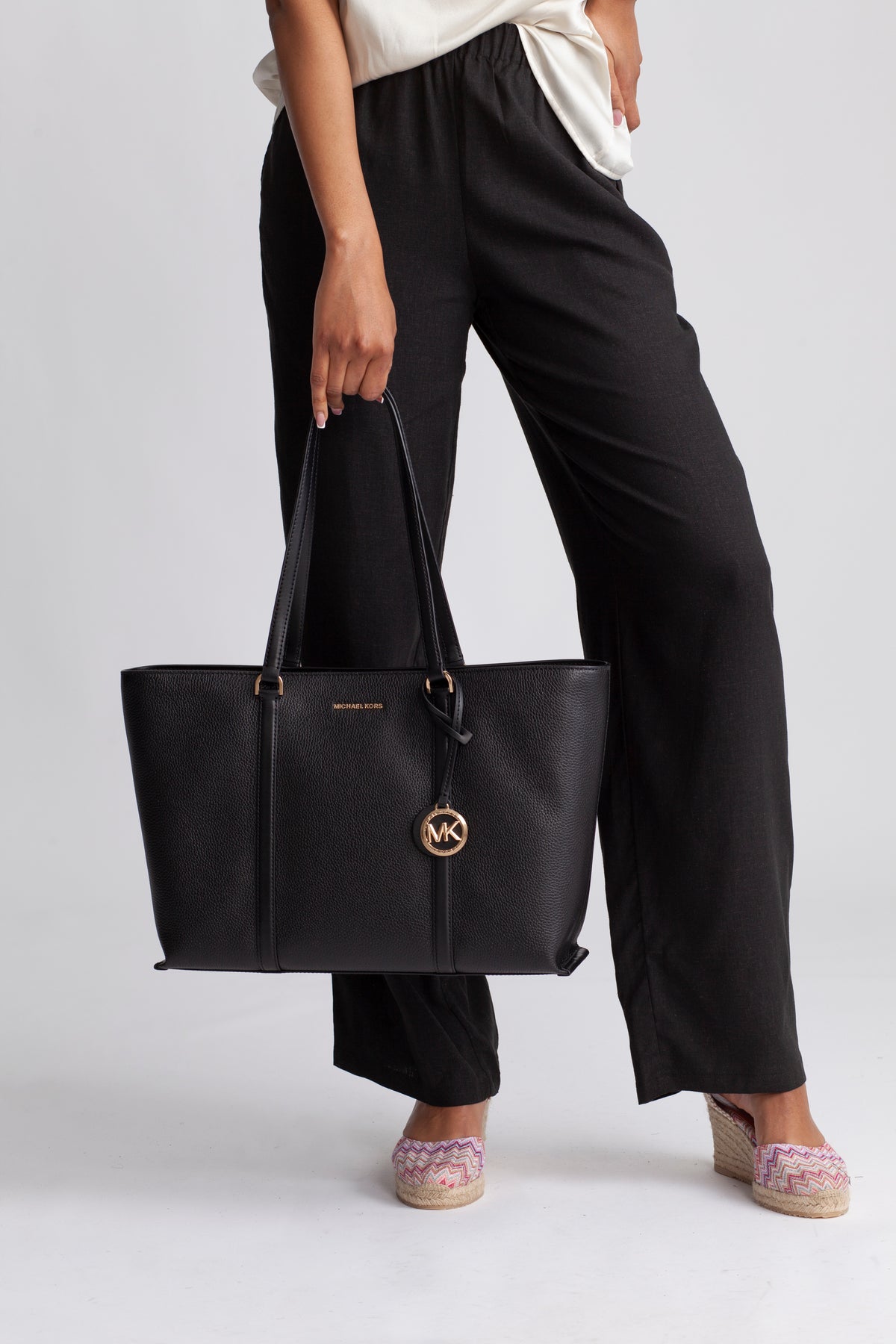 Lg Tote I - Black