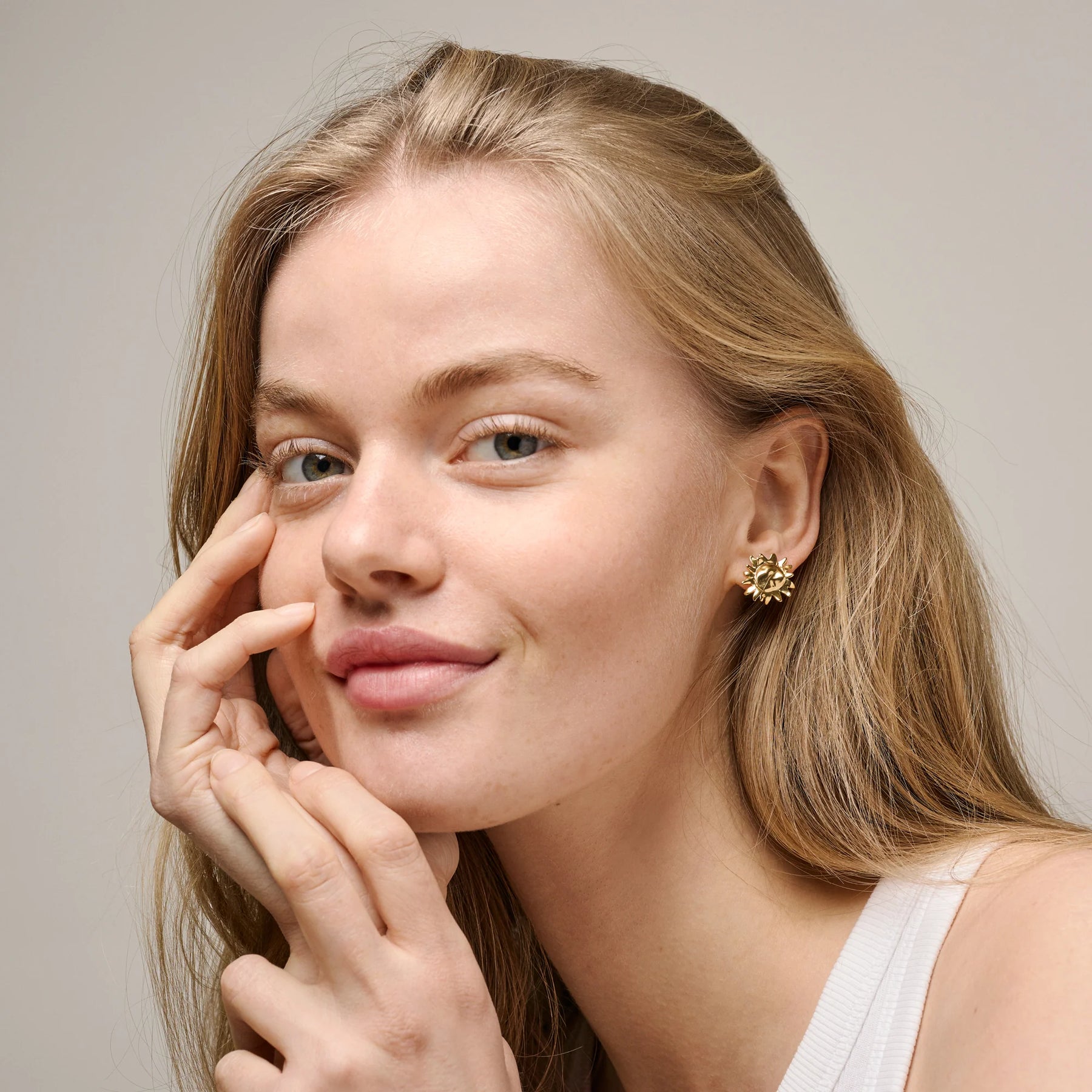 Large Sunshine Studs - 925S/Gp
