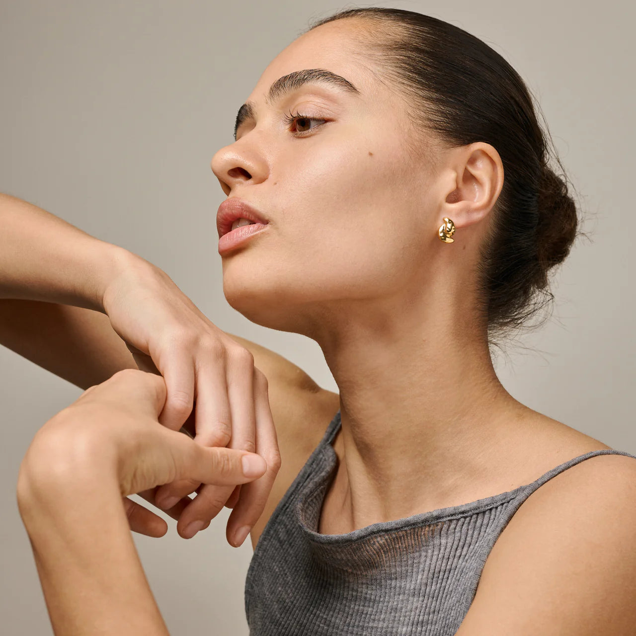 Tova Studs - Guld